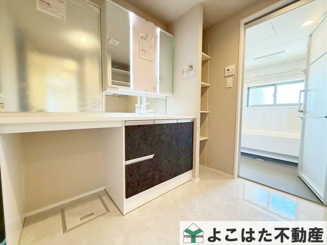 �_�ސ쌧���s�����扤�T����1���ڂ̒��Ã}���V�����̐��ʑ�E���ʏ�