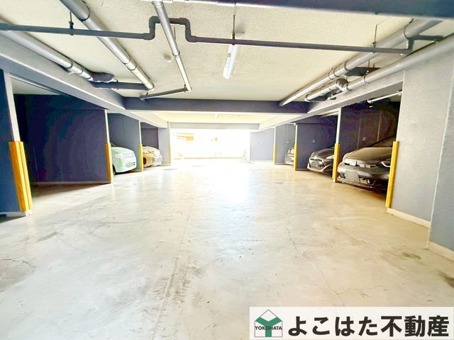 �_�ސ쌧���s�����搛�k�Y3���ڂ̒��Ã}���V�����̒��ԏ�