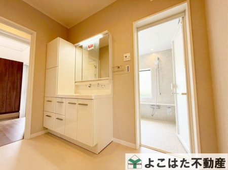 �_�ސ쌧���s�����扤�T����2���ڂ̒��È�ˌ��Ă̐��ʑ�E���ʏ�