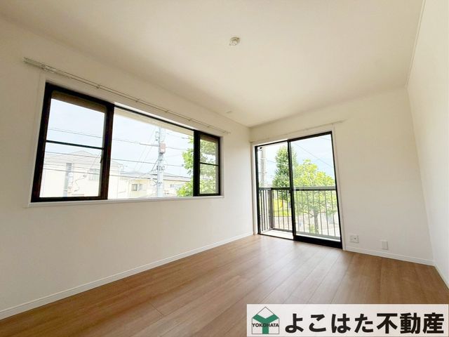 �_�ސ쌧���s�����扤�T����2���ڂ̒��È�ˌ��Ă̎q������