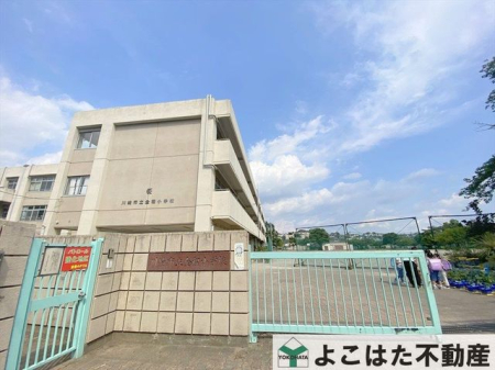 �_�ސ쌧���s���������2���ڂ̒��Ã}���V�����̎��ӊ�