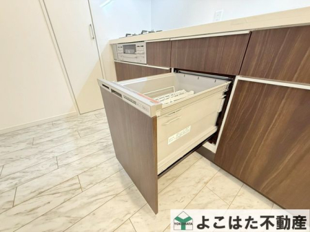 �����s���z�s���̒�8���ڂ̒��Ã}���V�����̂��̑�����