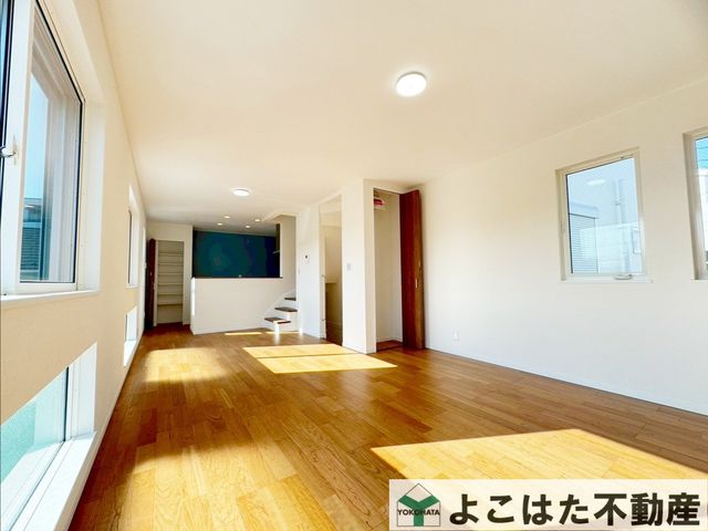 �_�ސ쌧���s������h�͌�5���ڂ̐V�z��ˌ��Ẵ��r���O