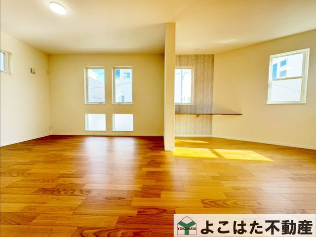�_�ސ쌧���s������h�͌�5���ڂ̐V�z��ˌ��Ẵ��r���O