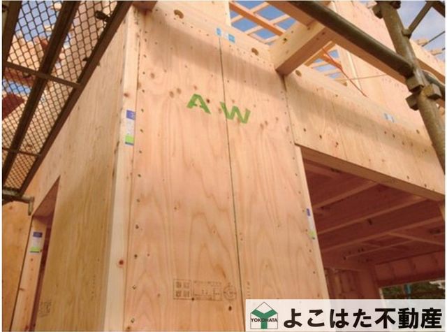�_�ސ쌧���s�����扤�T����7���ڂ̐V�z��ˌ��Ă̂��̑�
