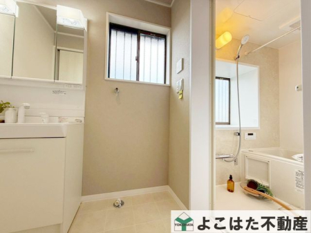 �_�ސ쌧���s�����搼���c5���ڂ̒��È�ˌ��Ă̐��ʑ�E���ʏ�