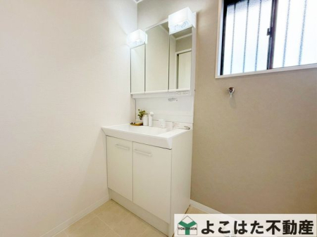�_�ސ쌧���s�����搼���c5���ڂ̒��È�ˌ��Ă̐��ʑ�E���ʏ�