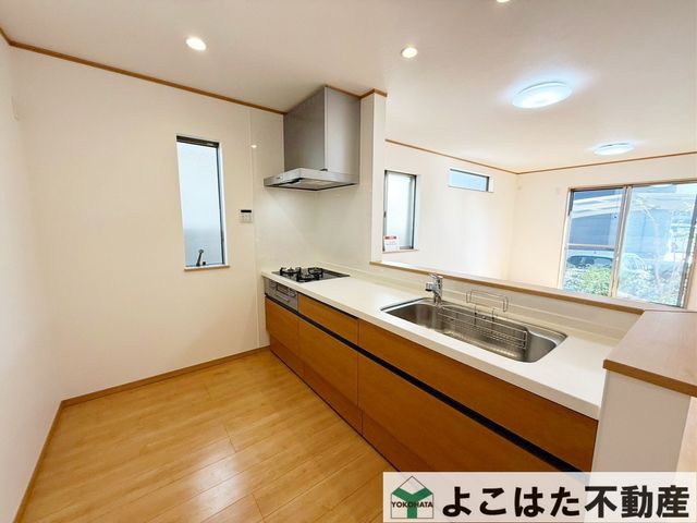 �_�ސ쌧���s�����扤�T����4���ڂ̒��È�ˌ��ẴL�b�`��