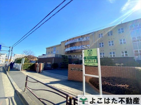 �_�ސ쌧���s������Е�2���ڂ̒��Ã}���V�����̎��ӊ�