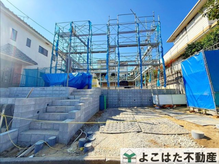 �_�ސ쌧���s�����搛�n��3���ڂ̐V�z��ˌ��Ă̌��n�O�ώʐ^