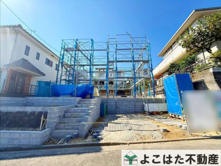 �_�ސ쌧���s�����搛�n��3���ڂ̐V�z��ˌ��Ă̌��n�O�ώʐ^