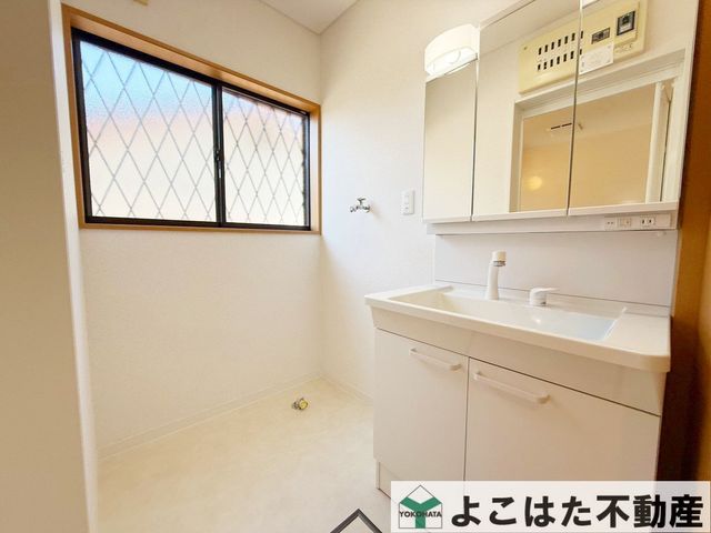 �_�ސ쌧���s�����扪��6���ڂ̒��È�ˌ��Ă̐��ʑ�E���ʏ�