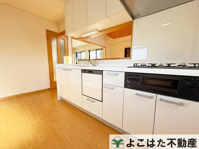 �_�ސ쌧���s�����扪��6���ڂ̒��È�ˌ��ẴL�b�`��