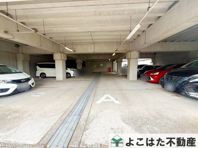 �����s���s���z��4���ڂ̒��Ã}���V�����̒��ԏ�