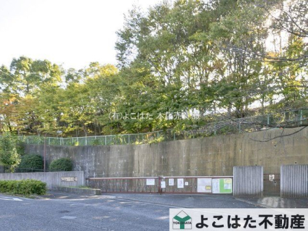 �_�ސ쌧���s�����搛��J3���ڂ̒��Ã}���V�����̎��ӊ�